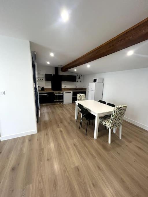 Apartamento Cocon Chaleureux Au Coeur De Mirepoix Mirepoix  Exterior foto